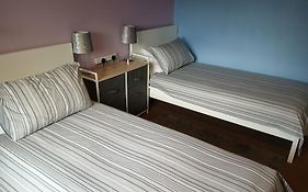 Twin Room In Prescot Homestay
